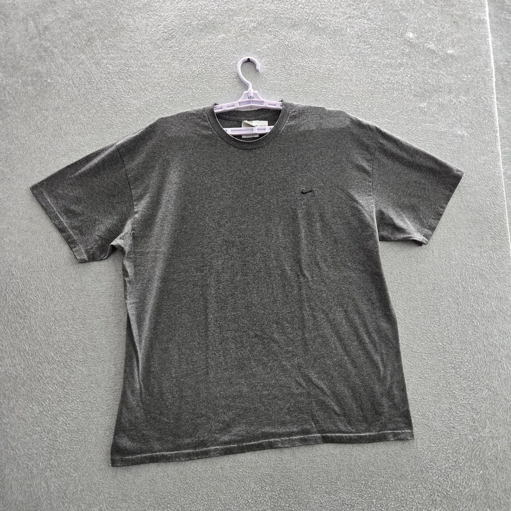 VINTAGE Nike Men Shirt XXL Gray Logo Short Sleeve Mini Swoosh Embroidered